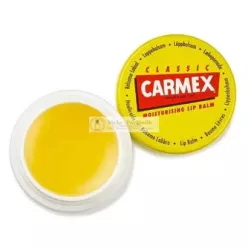 Intensively Moisturizing Lip Balm by CARMEX
