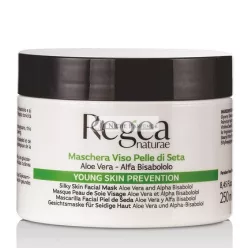   Silky Skin Face Mask with Aloe Vera and Alpha-Bisabolol - Young Skin Prevention